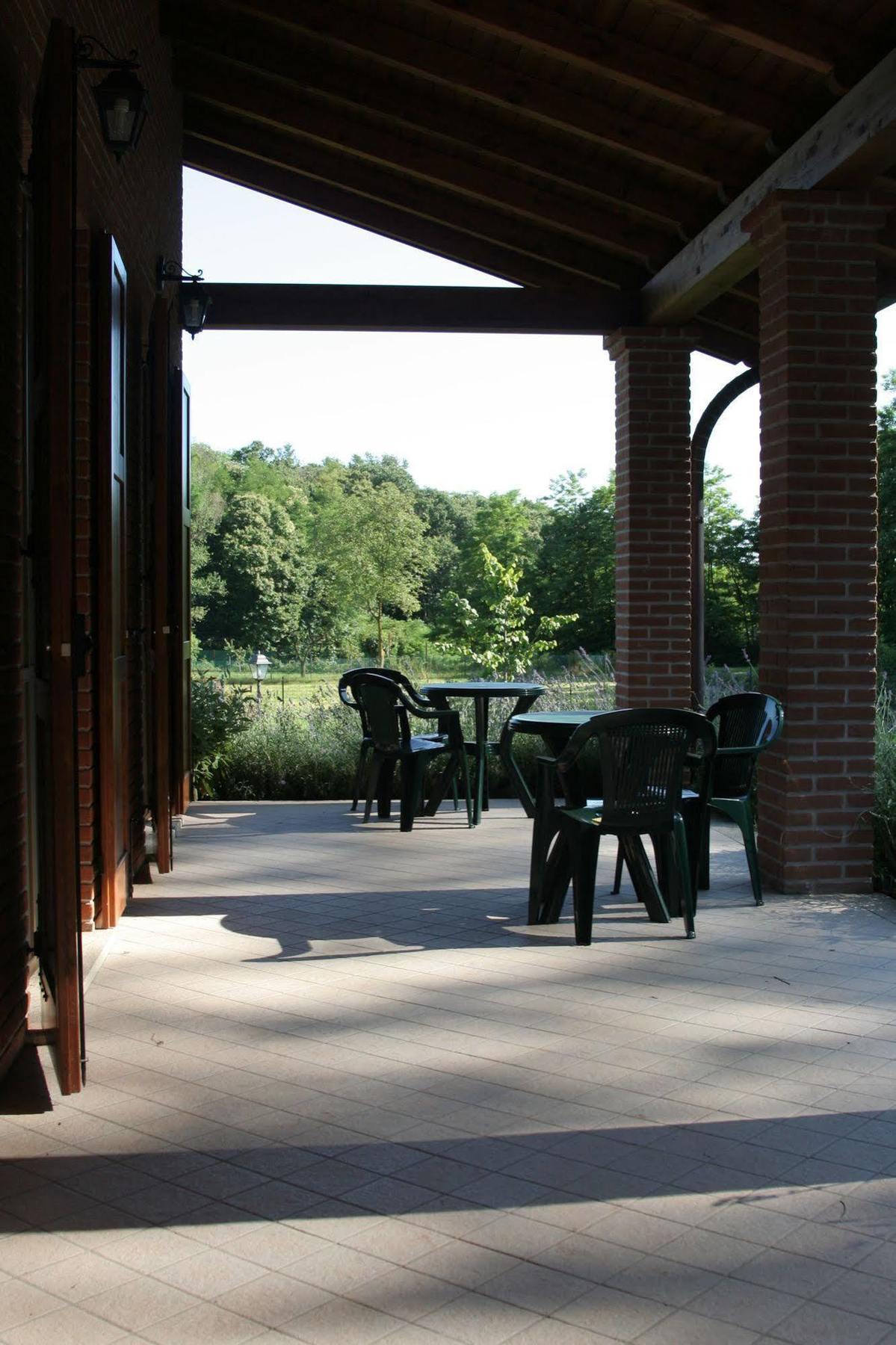 Agriturismo Altana Del Motto Rosso Gattico Экстерьер фото